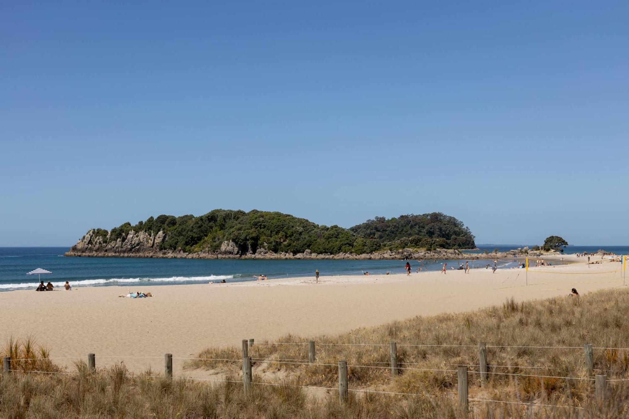 Oceanside Haven Resort With Luxury Sea Views Mount Maunganui Exterior foto